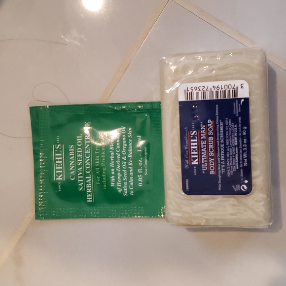 Kiehl's skin care samples - Picture 5 of 5